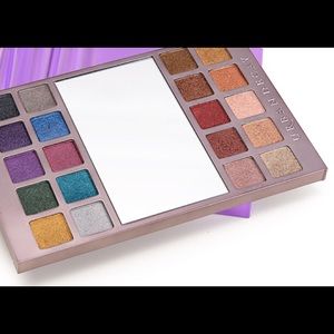 COPY - NEW Urban Decay HEAVY METALS eyeshadow palette.